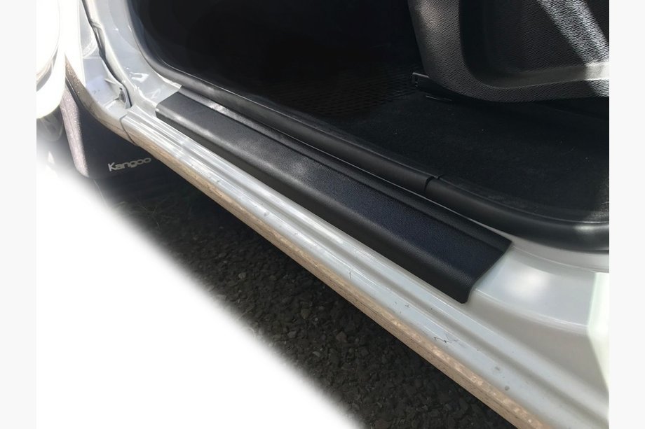 Renault Kangoo 2008–2020 Nakładki progowe DDU (2 szt., plastik) Image