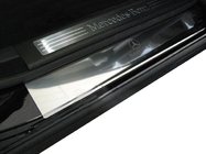 Mercedes ML W164 2005-2011 Nakładki na Progi Nataniko (4 szt., Stal Nierdzewna) Standard - Taśma Lohmann, 0,5 mm zdjęcia 1
