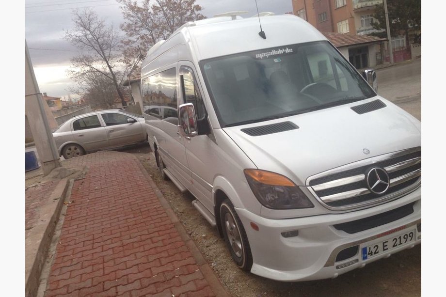 Mercedes Sprinter W906 2006–2018 Nakładka na przedni zderzak Sport 3 (2006-2013) Zdjęcia 3