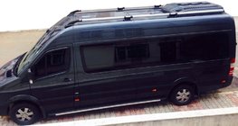Mercedes Sprinter W906 2006–2018 Relingi dachowe Shark (czarne stopki) zdjęcia 1