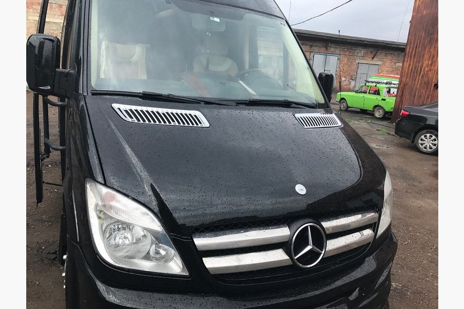 Mercedes Sprinter W906 2006–2018 Chromowane Nakładki na Grill (2006-2013, Stal Nierdzewna) Carmos - Turecka Stal Nierdzewna Image