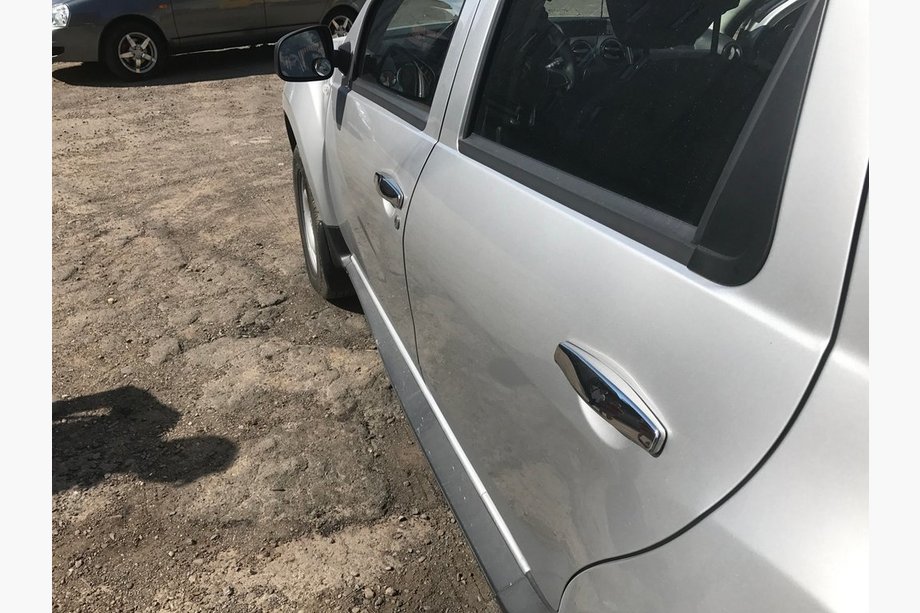 Dacia Duster 2008-2018 Nakładki na Klamek Chromowane (4 szt., Stal Nierdzewna) Zdjęcia 3
