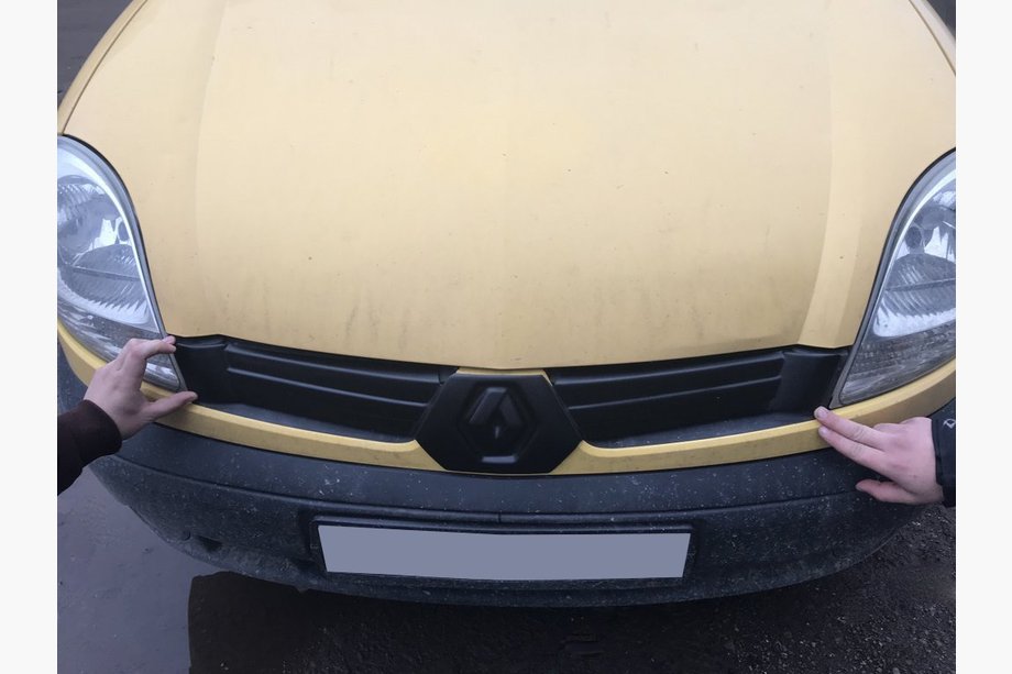 Renault Kangoo 1998-2008 Górna zimowa zaślepka grilla (2003-2008) Zdjęcia 4
