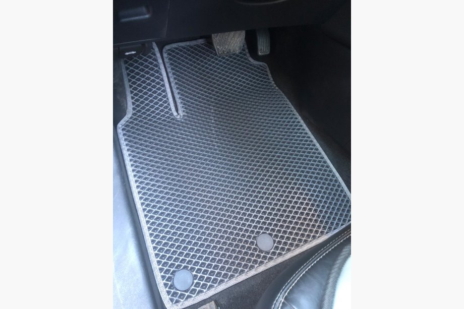 Nissan Qashqai 2010-2014 Dywaniki EVA, Czarne Image