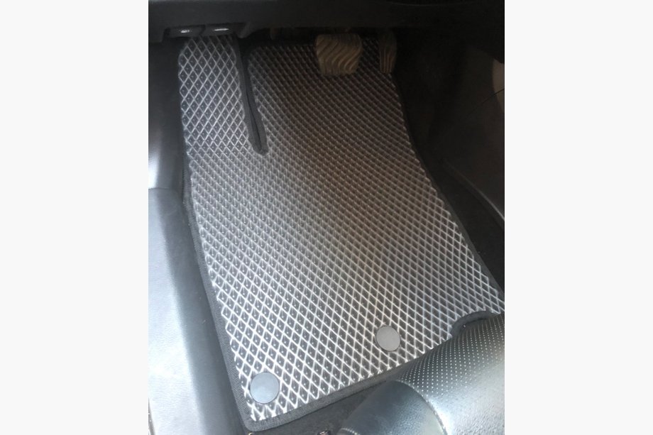 Nissan Qashqai 2014-2021 Dywaniki EVA do Qashqai (czarne) Image