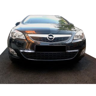 Nakładka na koniec przedniego zderzaka (stal nierdzewna) Opel Astra J 2009-2015