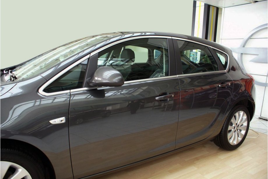 Opel Astra J 2009-2015 Kompletna obwódka okien (HB, 12 szt, stal nierdzewna) Image