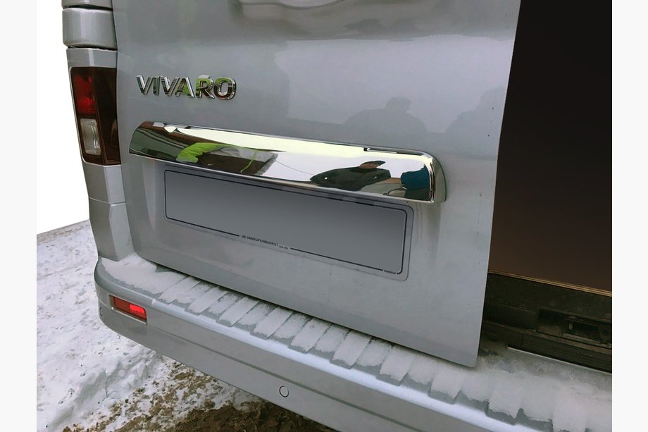 Opel Vivaro 2015-2019 Listwa nad tablicą rejestracyjną (stal nierdzewna) Image