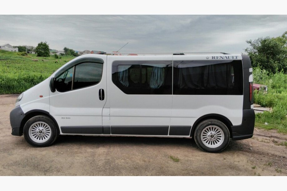 Nissan Primastar 2002-2014 Poszerzenia nadkoli (4 szt., czarne) 2001-2007, czarny metal Zdjęcia 4