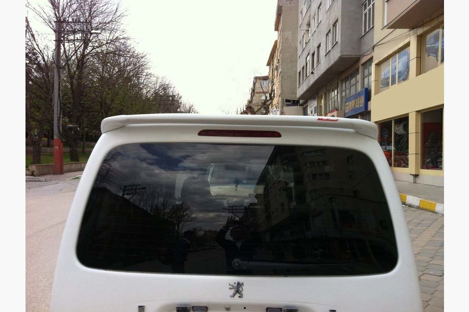 Citroen Berlingo 1996-2008 Spoiler Anatomic (zagruntowany do malowania) Image