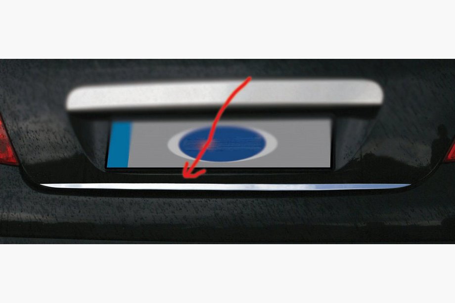 BMW 5 Series E39 1996-2003 Listwa bagażnika stal nierdzewna Image