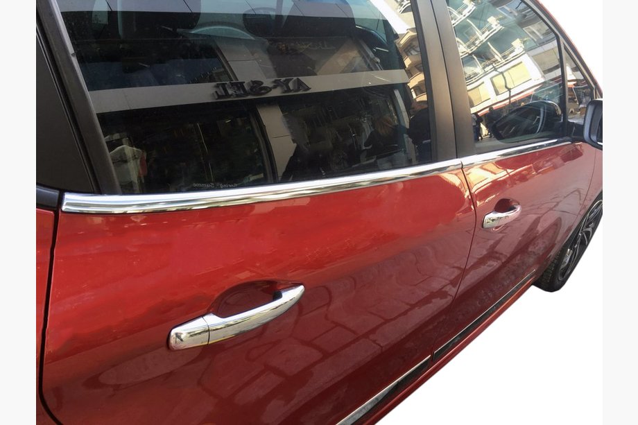 Peugeot 208 2012-2019 Listwy Ozdobne Szyb (4 szt, Stal Nierdzewna) Image