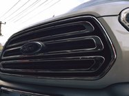 Ford Transit 2014- Chromowane Nakładki na Grill (2014-2018, 3 szt, Stal Nierdzewna) OmsaLine - Wloska Stal Nierdzewna zdjęcia 4