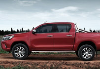 Toyota Hilux 2015- Listwy ozdobne okien nierdzewne (4 szt) zdjęcia 1