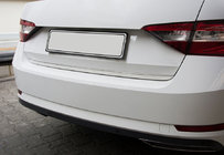 Skoda Superb 2015-2024 Listwa bagażnika (SD, stal nierdzewna) zdjęcia 1