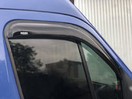 Renault Master 2011-2023 Deflektory Okien (2 szt, Niken) zdjęcia 1