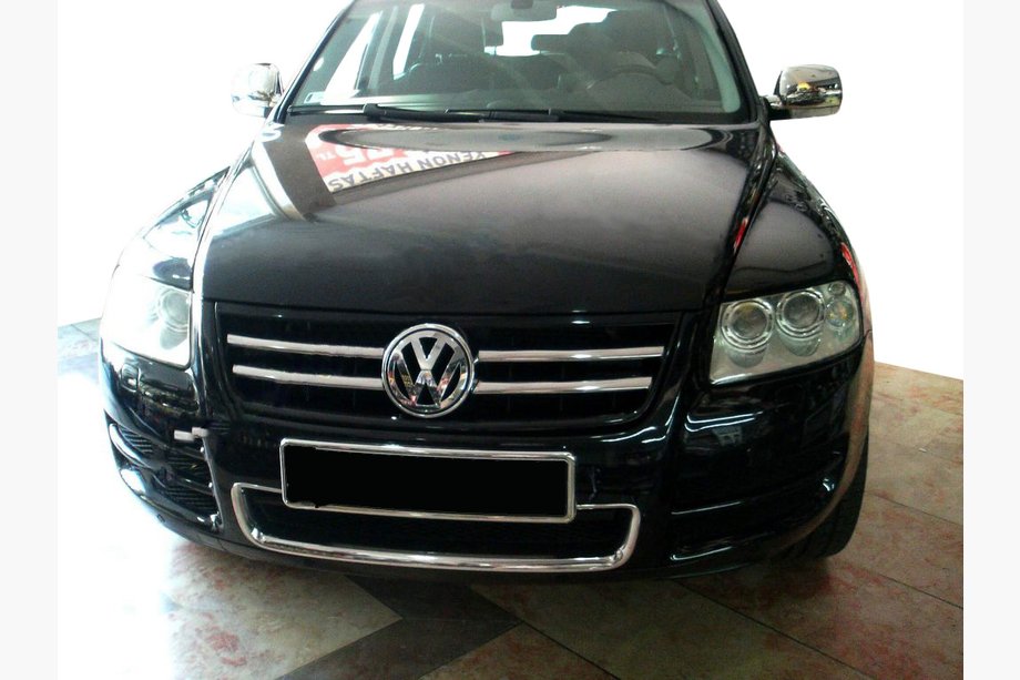 Volkswagen Touareg 2002–2010 Nakładki na grill (4 szt, stal nierdzewna) 2003-2008 Image
