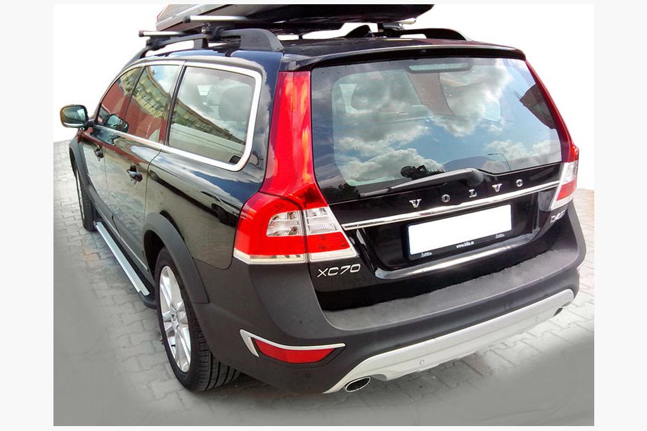 Volvo XC60 2009-2017 Progi Boczné Rainbow (2 szt., Aluminium) Image