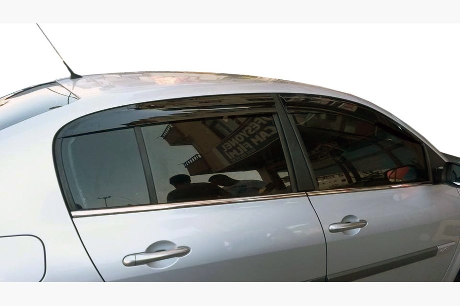 Renault Megane II 2004-2009 Zewnętrzne listwy ozdobne okien stal nierdzewna (4 szt) SD/SW, Carmos - Stal Turecka Zdjęcia 3