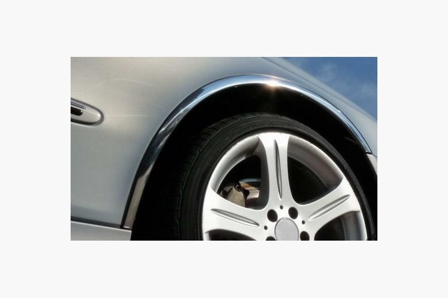 Volkswagen Caddy 2010-2015 Nakładki na nadkola ze stali nierdzewnej Krótki rozstaw osi, 2 drzwi przesuwne Zdjęcia 5