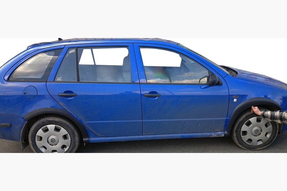 Skoda Fabia 2000-2007 Poszerzenia nadkoli (zestaw, czarne) Image