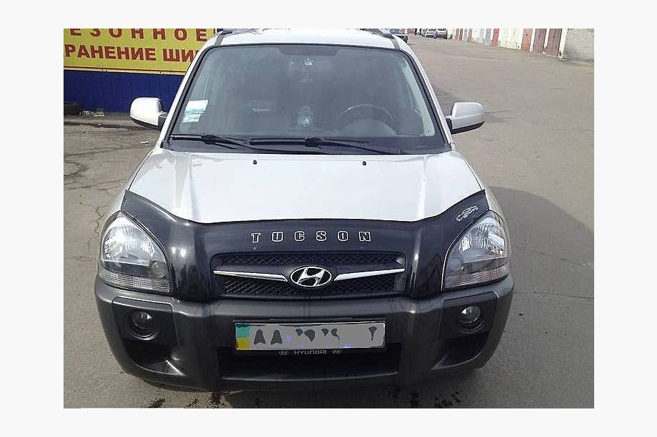 Hyundai Tucson JM 2004- Deflektor maski (VIP) Image