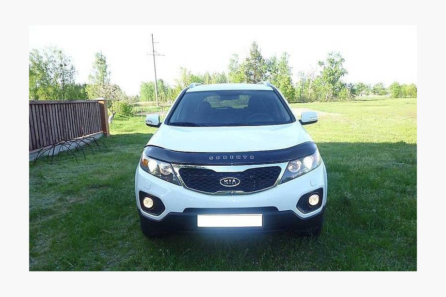 Kia Sorento II XM 2009-2014 Deflektor maski 2009-2012 (VIP) Image