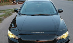 Mitsubishi Lancer X 2008- Deflektor maski (VIP) zdjęcia 1