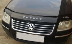 Volkswagen Passat B5 1997-2005 Deflektor maski 2001-2005 (VIP) zdjęcia 1