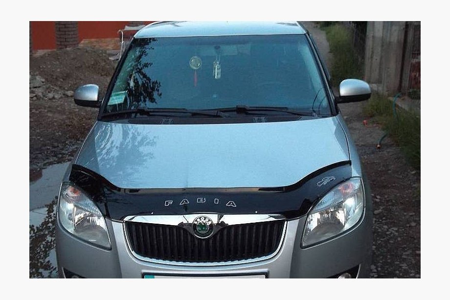 Skoda Fabia 2007-2014 Deflektor maski 2007-2010 (VIP) Image