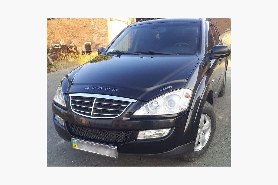 SsangYong Kyron 2005-2014 Deflektor maski (VIP) Image