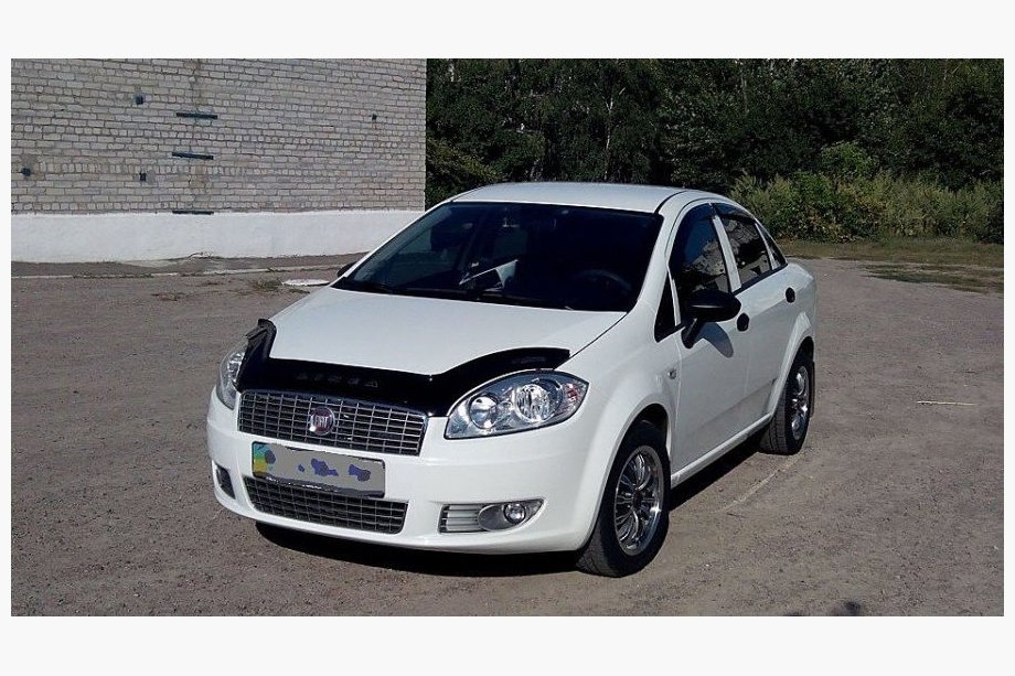 Fiat Linea 2006-2018 Deflektor maski (VIP) Image