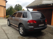 Volkswagen Touareg 2002–2010 Relingi Dachowe Chromowane (Stopy Plastikowe) Stopa Metalowa zdjęcia 6