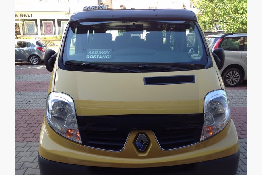 Renault Trafic 2001–2015 Daszek na przednia szybe (czarny polysk, 5mm) Zdjęcia 6
