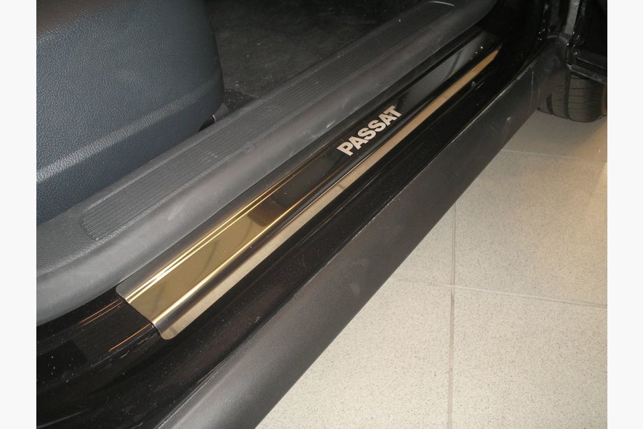 Volkswagen Passat B7 2012-2015 Nakładki progowe Nataniko (4 szt., stal nierdzewna) Image
