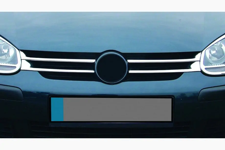 Volkswagen Golf 5 2003-2009 Wąskie nakładki na grill chromowane (4 szt, stal nierdzewna) Image