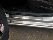 Skoda Rapid 2012-2019 Nakładki na progi Nataniko (8 szt, stal nierdzewna) Standard - Taśma Lohmann, 0,5 mm zdjęcia 1