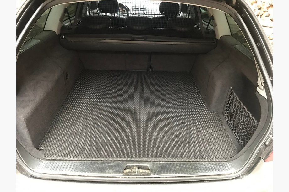 Mercedes E-class W211 2002-2009 Dywanik bagażnika (EVA, czarny) SW Zdjęcia 1