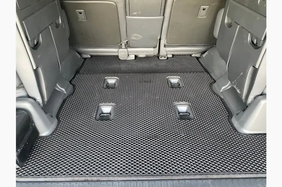 Lexus LX570/450d 2008-2022 Dywanik bagażnika 2 szt (EVA, 7 miejsc, Czarny) Image