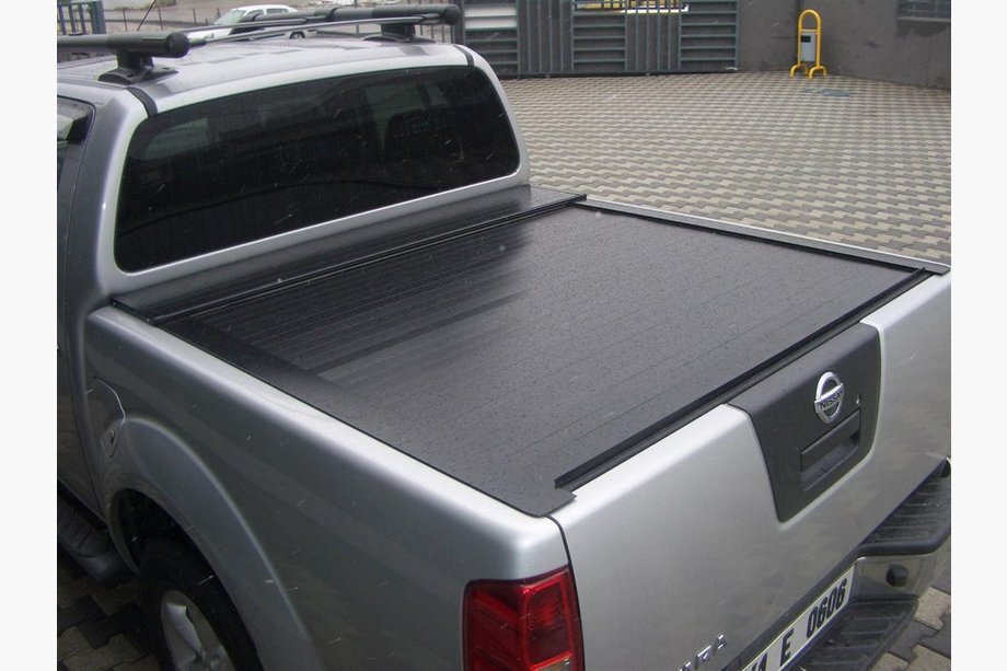 Nissan Navara 2006-2015 Pokrywa Roletowa Image