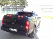 Mercedes X class 2017-2020 Zabudowa paki GRAND BOX zdjęcia 1