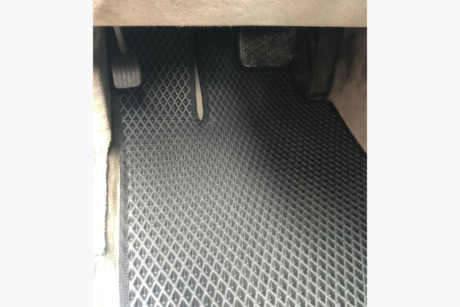 Mercedes S-сlass W220 1998-2005 Dywaniki EVA (Short, Czarny) Image
