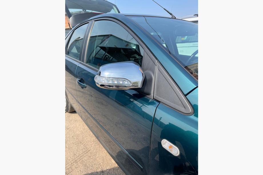 Ford Fusion 2002-2012 Nakładki na Lusterka LED (2 szt, ABS) Image