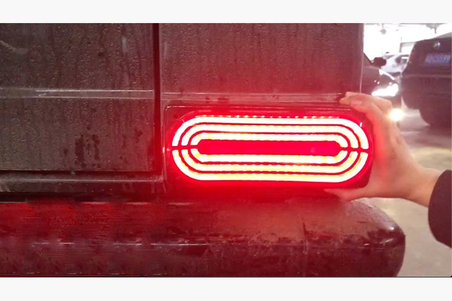 Mercedes G class W463 1990-2018 Tylne lampy w stylu W464 Image