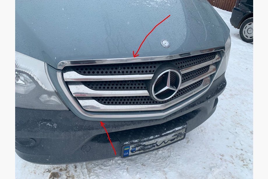 Mercedes Sprinter W906 2006–2018 Obramowanie grilla (2013↗, stal nierdzewna) Image