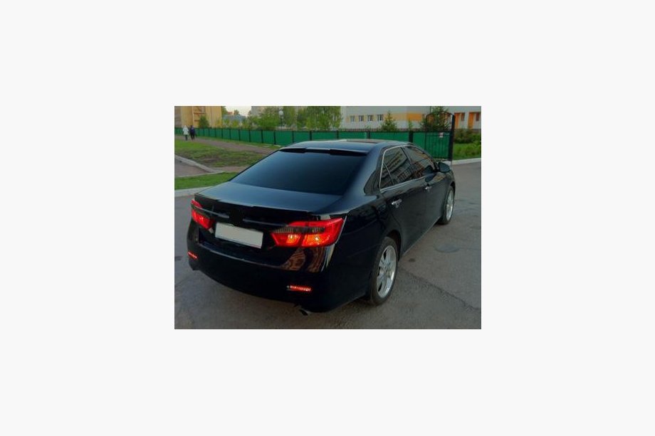 Toyota Camry 2011–2017 Spoiler tylnej szyby z lotką (podkład do lakierowania) Zdjęcia 2