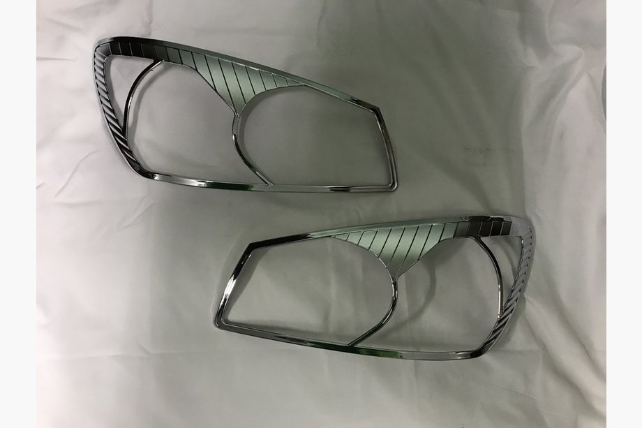 Kia Cerato 1 2004-2009 Nakładki na reflektory (2 szt., Plastik) Image