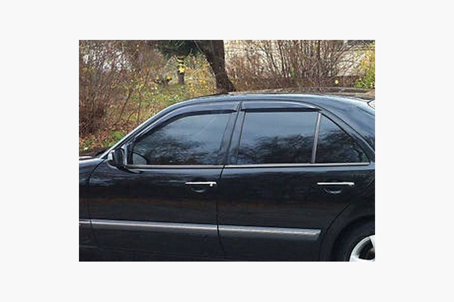 Mercedes E-class W210 1995-2002 Deflektory Okien SD (4 szt, Cobra) Image