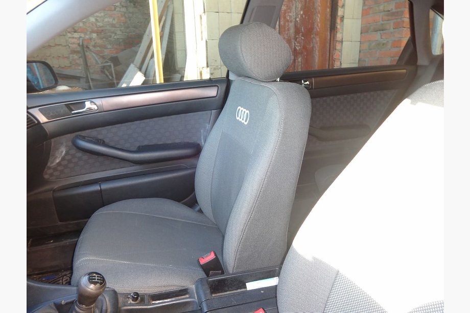 Audi A6 C5 2001-2004 Pokrowce Samochodowe (Materiałowe, Classik) Image