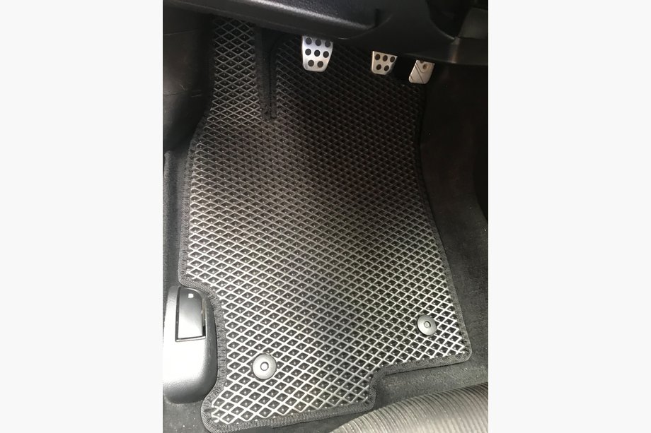 Mazda 6 2008-2012 Dywaniki EVA (czarne) Image